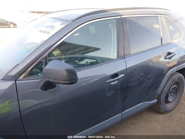Toyota RAV4 LE 2019 2T3H1RFV1KW012518 Image 15