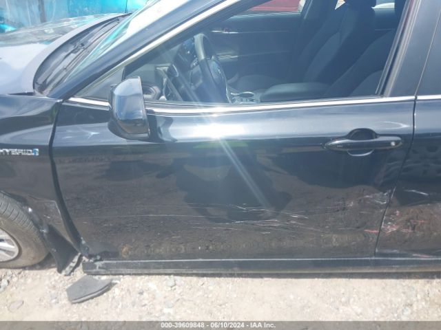 4T1C31AK9MU549894 Toyota Camry Le Hybrid