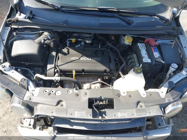 Chevrolet Sonic Ltz Auto 2014 1G1JE5SH8E4119610 Image 10