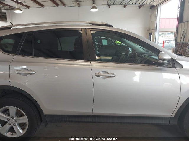 Toyota Rav4 Xle 2014 2T3WFREV9EW125048 Image 13