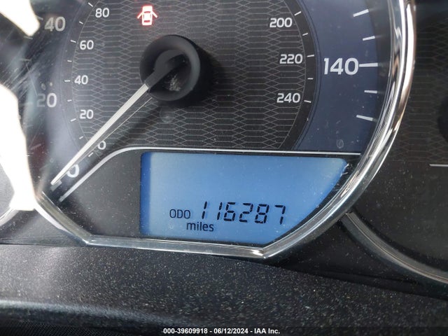 Toyota Corolla Le Plus 2014 2T1BURHE7EC085109 Image 16