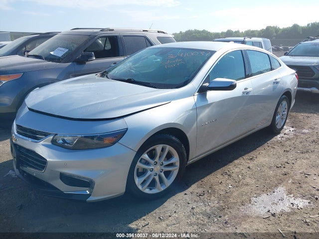 Chevrolet MALIBU LT 2018 1G1ZD5ST8JF278197 Image 2