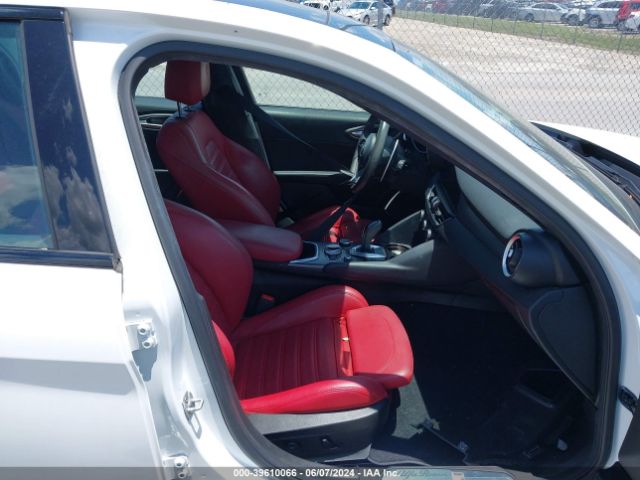 ZARFAMBN0N7657148 Alfa Romeo Giulia Veloce Ti Rwd