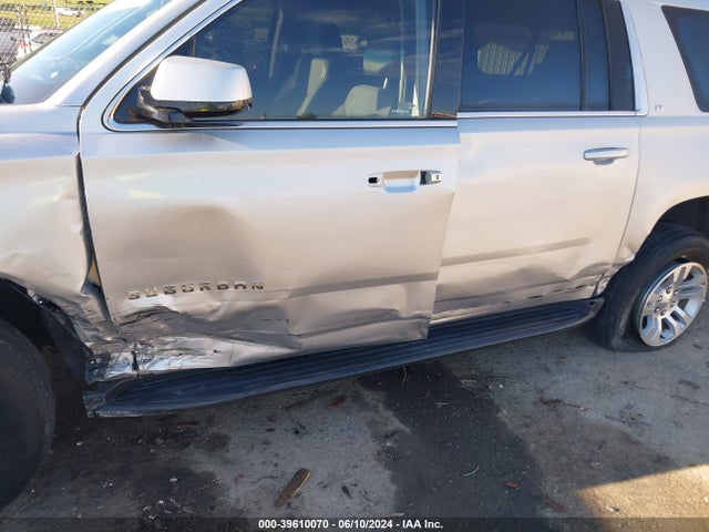 Chevrolet Suburban Lt 2019 1GNSKHKC9KR197538 Image 6