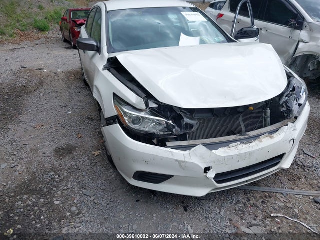 Nissan Altima 2.5 S 2018 1N4AL3AP7JC260703 Image 19