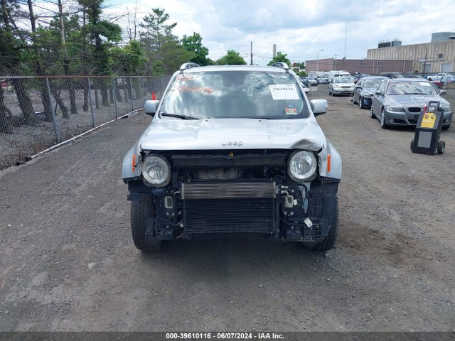 Jeep Renegade Limited 4x4 2017 ZACCJBDB8HPF09907 Image 12