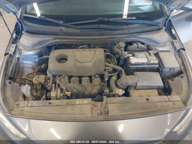 3KPC24A30KE069806 Hyundai ACCENT SE