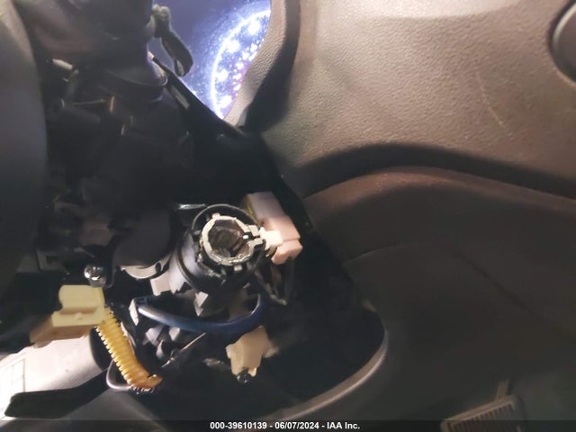 3KPC24A30KE069806 Hyundai ACCENT SE