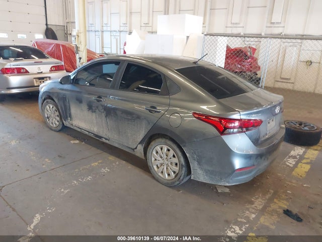 3KPC24A30KE069806 Hyundai ACCENT SE