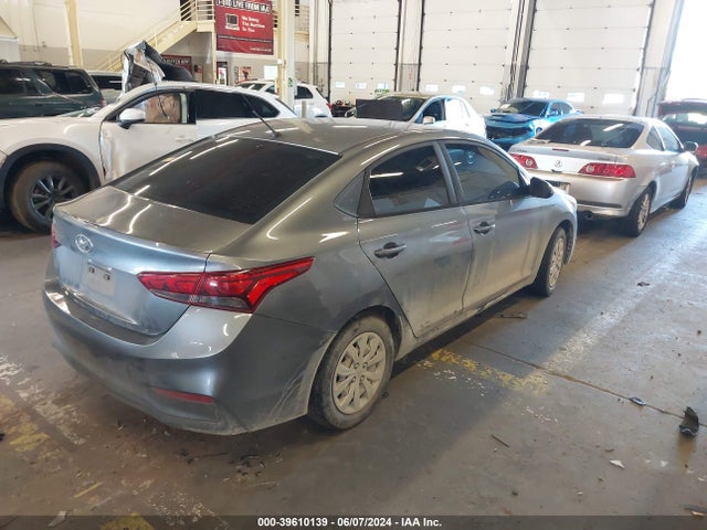 3KPC24A30KE069806 Hyundai ACCENT SE