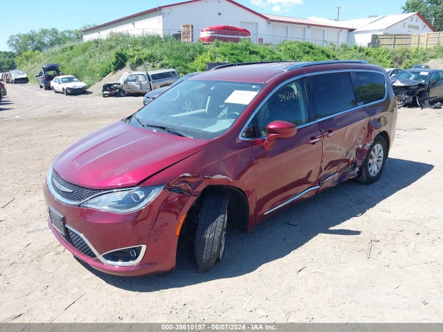 Chrysler Pacifica Touring L 2019 2C4RC1BG8KR589290 Image 2