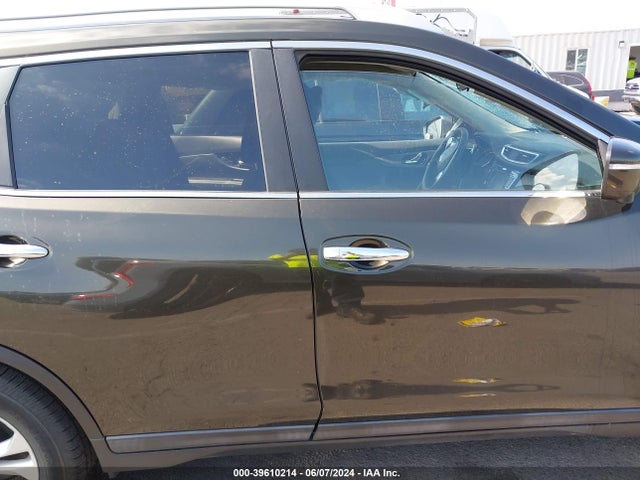 Nissan ROGUE SV 2015 5N1AT2ML0FC858101 Image 13