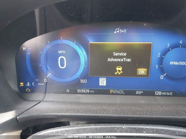 1FMCU9J91MUA70815 Ford Escape Titanium