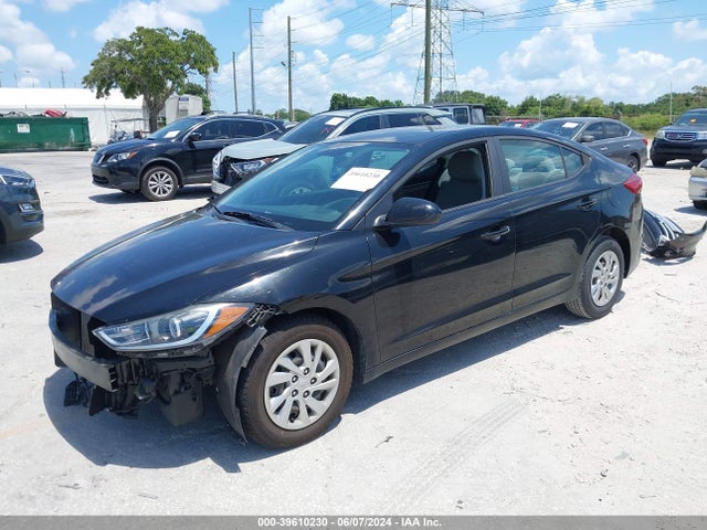 Hyundai ELANTRA SE 2017 KMHD74LF7HU125873 Image 2