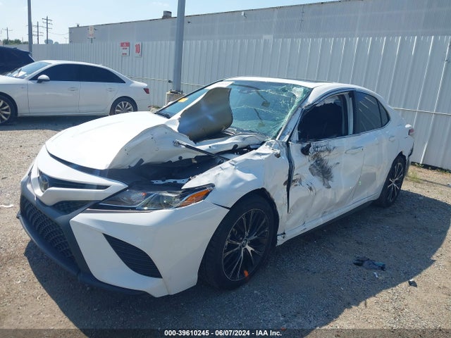 Toyota CAMRY SE 2020 4T1G11AK7LU869429 Image 2