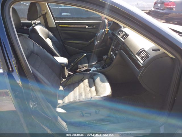 1VWCT7A36EC013330 Volkswagen Passat 1.8t Sel Premium
