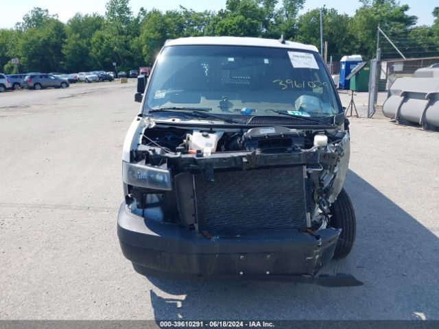 1GCWGAFP6K1170067 Chevrolet Express 2500 Work Van