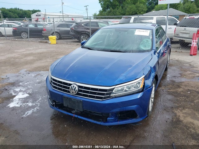 1VWBT7A39GC022067 Volkswagen Passat 1.8t Se