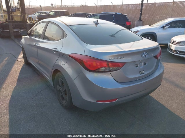 Hyundai ELANTRA SE 2015 5NPDH4AE3FH558965 Image 3