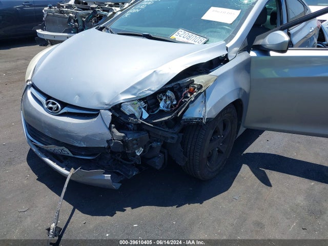 Hyundai ELANTRA SE 2015 5NPDH4AE3FH558965 Image 6