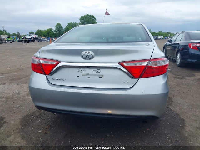 Toyota CAMRY LE 2016 4T4BF1FK8GR572122 Image 16