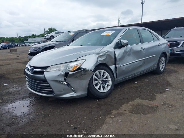 Toyota CAMRY LE 2016 4T4BF1FK8GR572122 Image 2