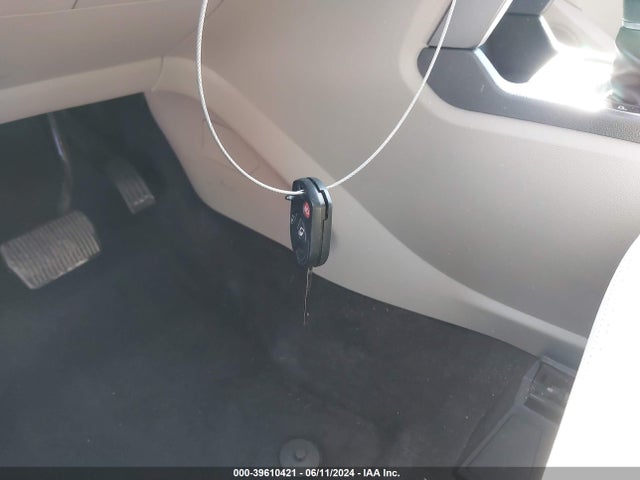 Ford ESCAPE SE 2018 1FMCU0G93JUC20762 Image 11