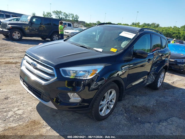 Ford ESCAPE SE 2018 1FMCU0G93JUC20762 Image 2