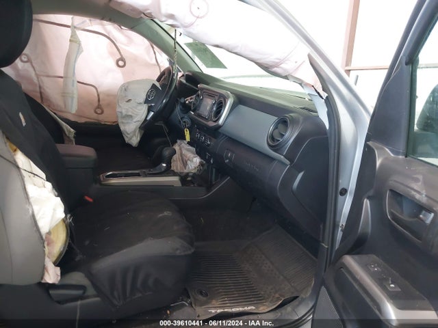Toyota Tacoma Sr5 2019 5TFRX5GN2KX155242 Image 5