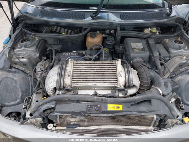 2006 MINI COOPER S WMWRE33556TJ37036 Photo 9