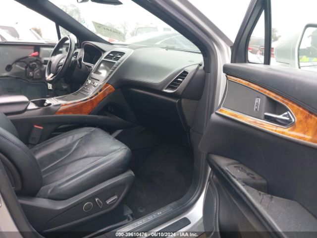 2LMPJ6LR5HBL37542 Lincoln Mkx Reserve