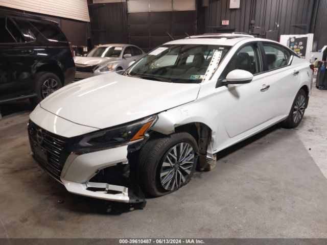 1N4BL4DW7RN304342 Nissan Altima Sv Intelligent Awd