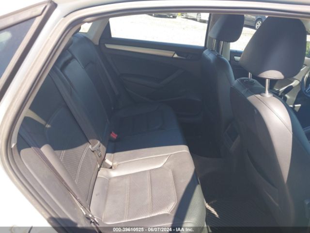 1VWAT7A32FC069550 Volkswagen Passat 1.8t Wolfsburg Edition