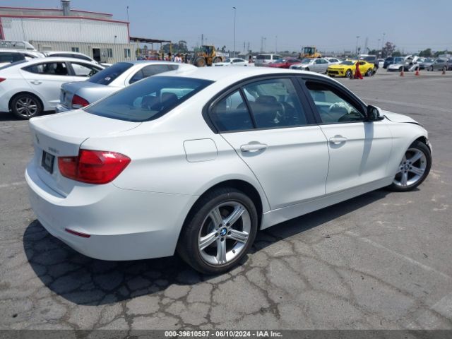 WBA3C1C50FP853268 BMW 328I