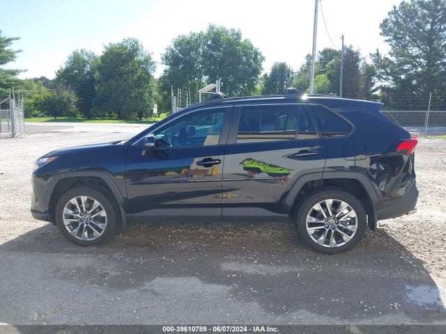 Toyota Rav4 Xle Premium 2022 2T3C1RFV0NC205422 Image 14
