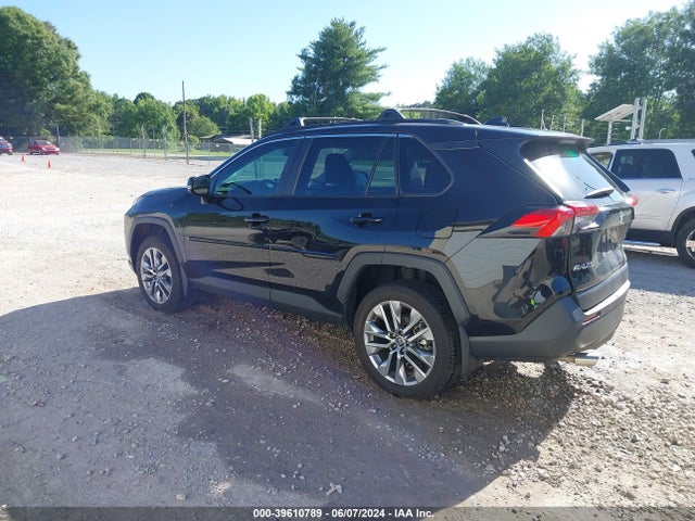 Toyota Rav4 Xle Premium 2022 2T3C1RFV0NC205422 Image 3