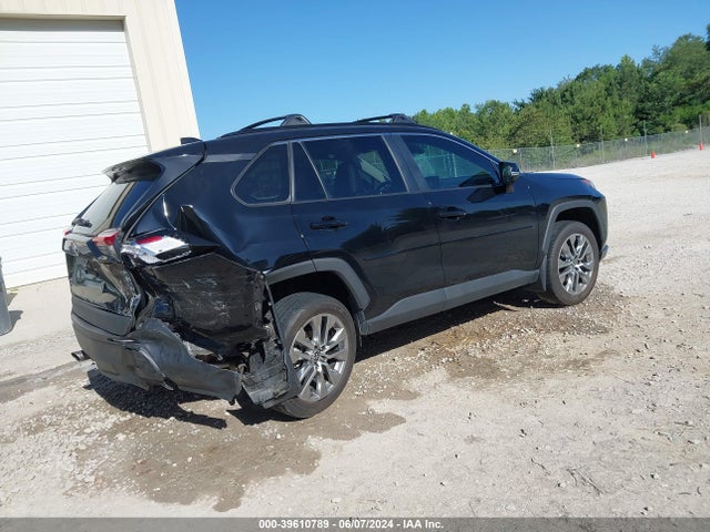 Toyota Rav4 Xle Premium 2022 2T3C1RFV0NC205422 Image 4