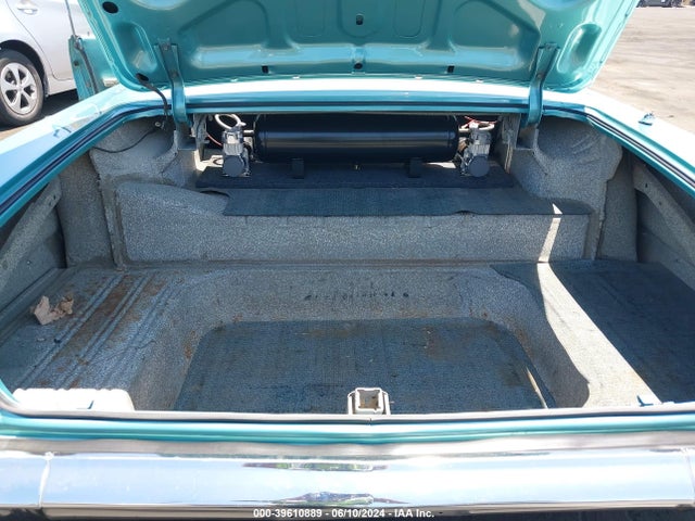 1964 Chev Impala მანქანა იყიდება აუქციონზე, vin: 41839J227982, აუქციონის ნომერი: 39610889