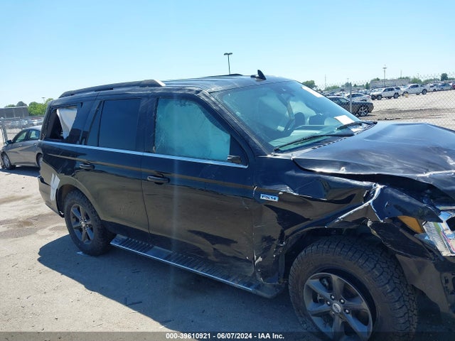 1FMJU1JT6MEA45875 Ford Expedition Xlt