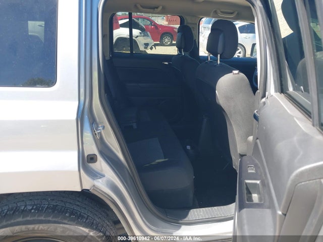 1C4NJPBA5GD688324 Jeep Patriot Sport