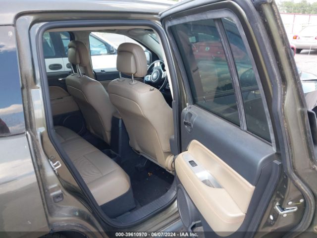 1C4NJCEB5FD192709 Jeep Compass Latitude