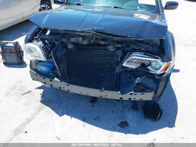 2C3CCAAG7EH214139 Chrysler 300