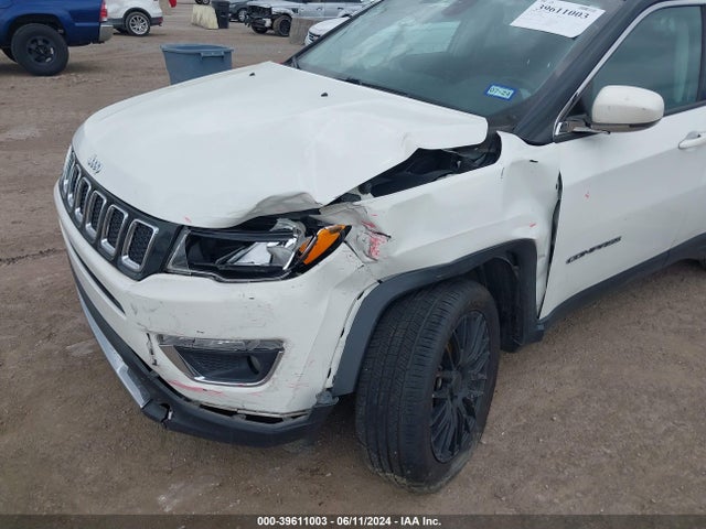 3C4NJCCBXJT502892 Jeep Compass Limited Fwd