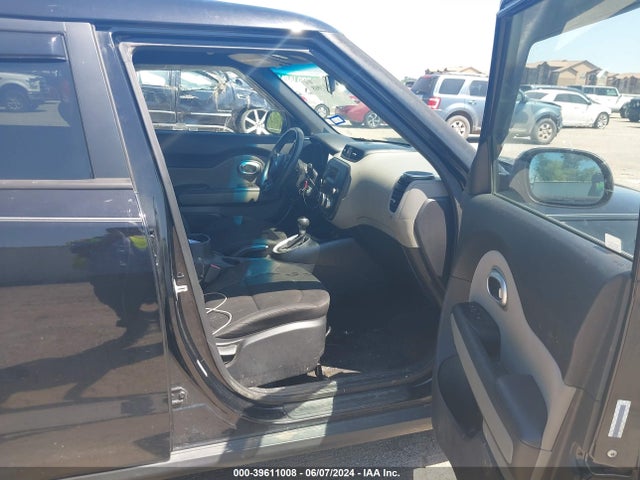 KIA Soul 2014 KNDJN2A26E7015778 Image 5