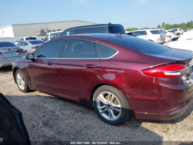3FA6P0HD8JR217512 Ford FUSION SE