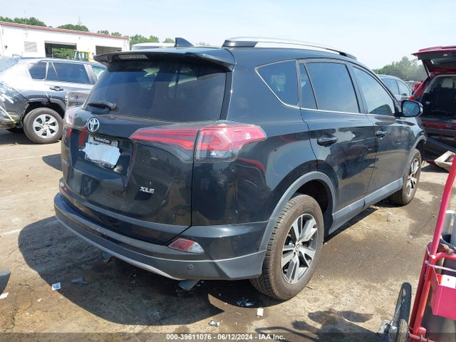 Toyota Rav4 Xle 2017 2T3WFREV8HW400090 Image 4