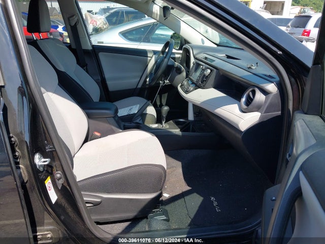 Toyota Rav4 Xle 2017 2T3WFREV8HW400090 Image 5