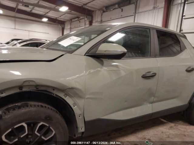 5NTJBDAE0NH028571 Hyundai Santa Cruz Sel