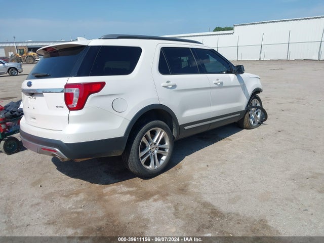 Ford EXPLORER XLT 2017 1FM5K8D88HGE37399 Image 4