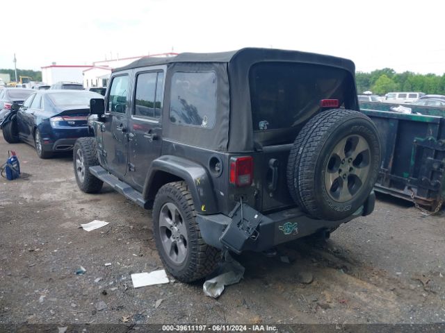 1C4HJWEG5JL927018 Jeep Wrangler Jk Unlimited Sahara 4x4